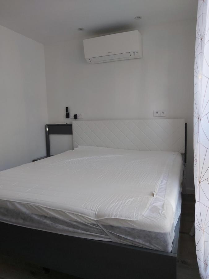 Grand T3 Piscine, Garage Centre Port Apartment แอกด์ ภายนอก รูปภาพ